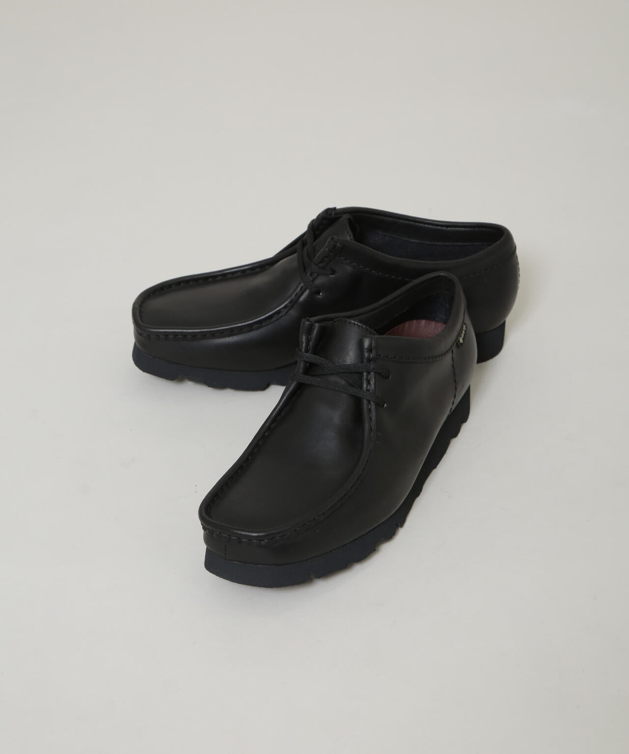 clarks/WallabeeGTX 6705233026