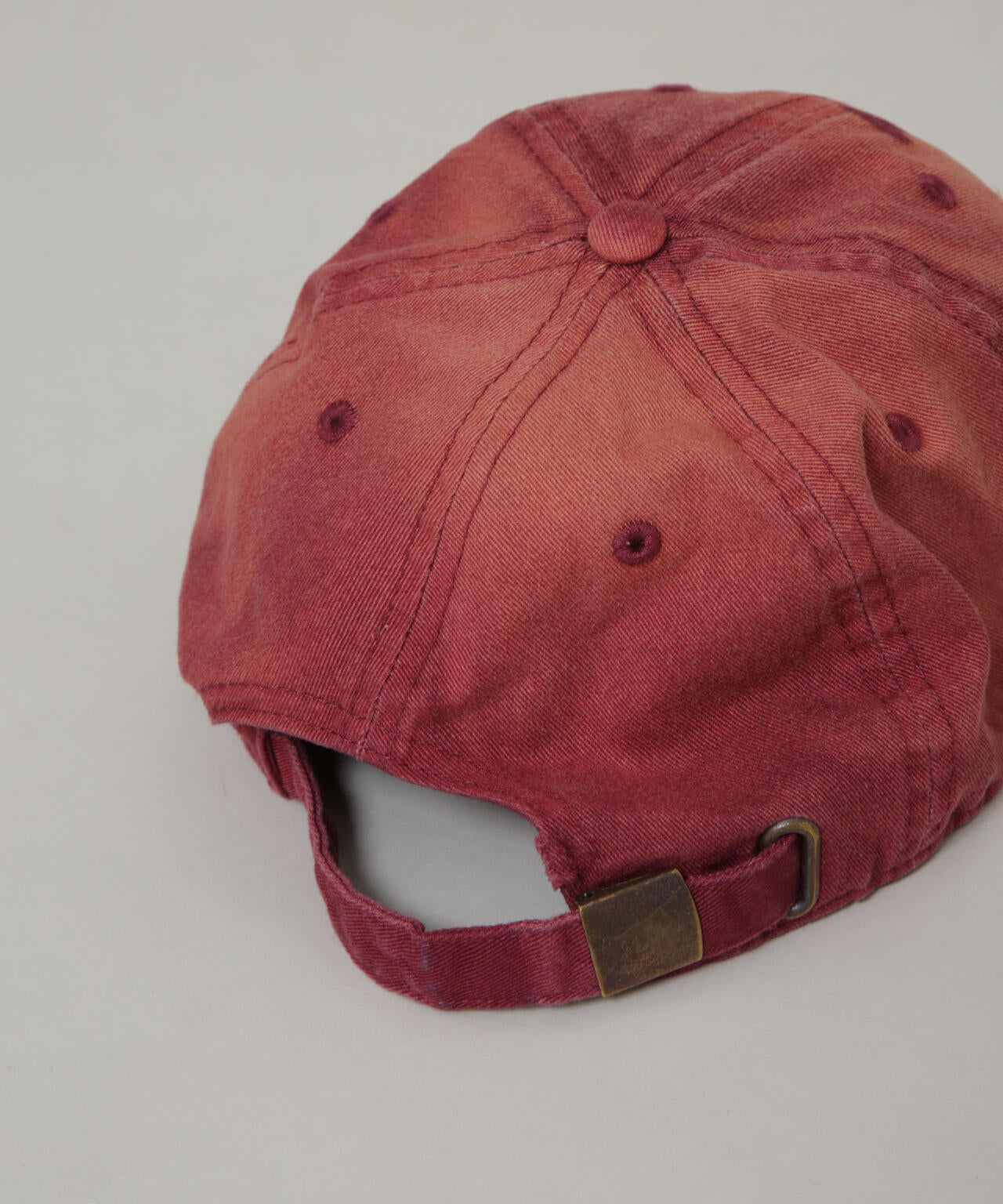 AUTHEN/FADE A CAP 6705239104