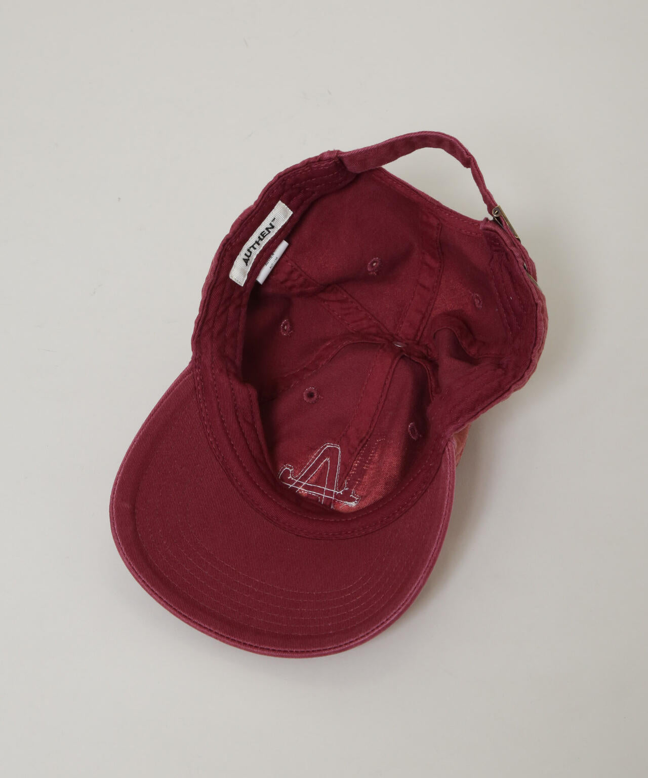 AUTHEN/FADE A CAP 6705239104