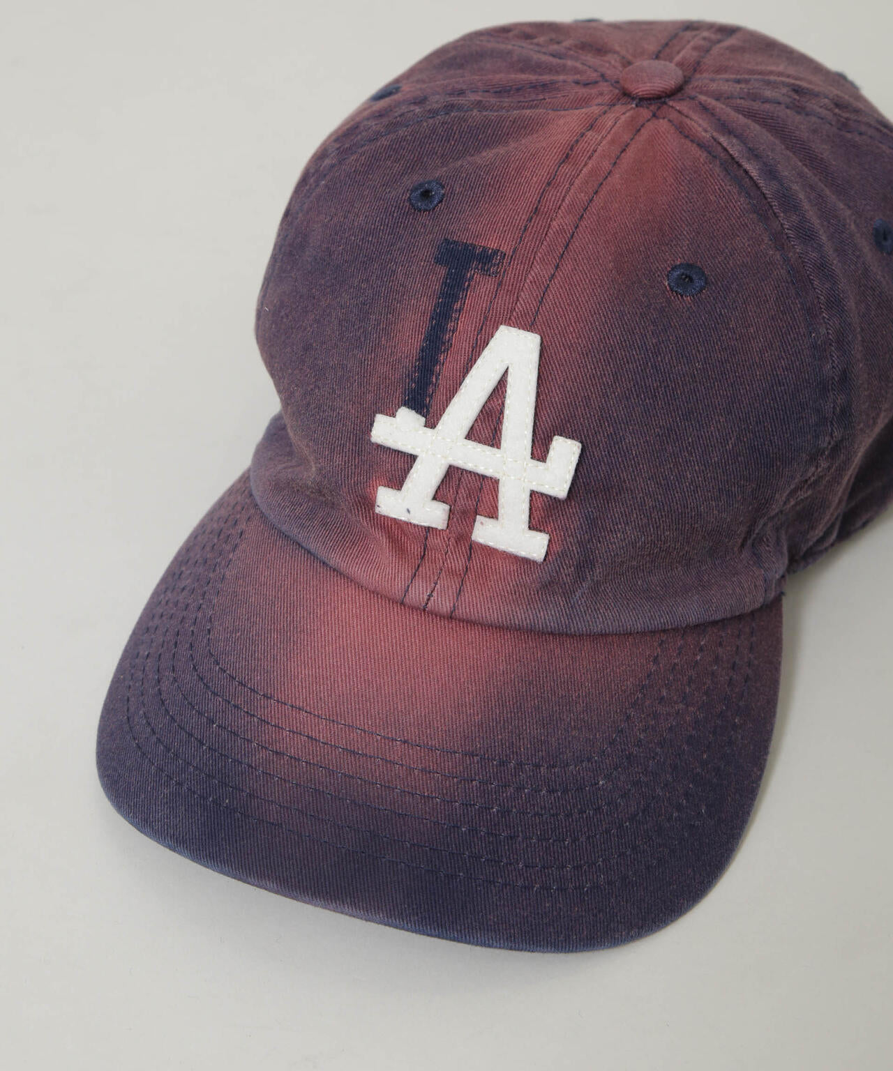 AUTHEN/FADE A CAP 6705239105