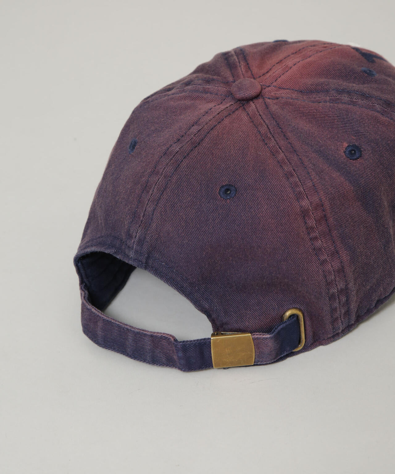 AUTHEN/FADE A CAP 6705239105