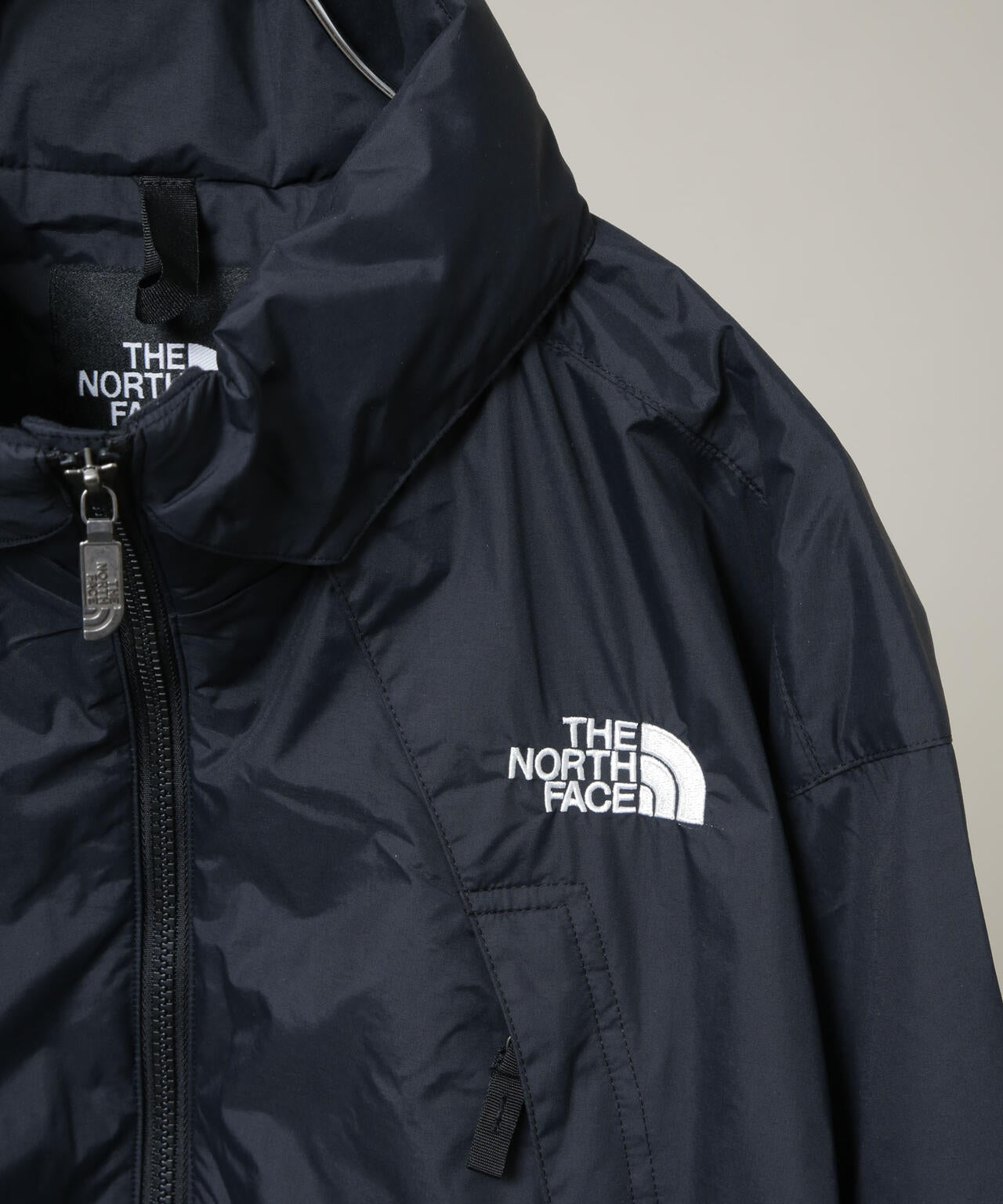 THE NORTH FACE/Chimney Wind Jacket 6706112023