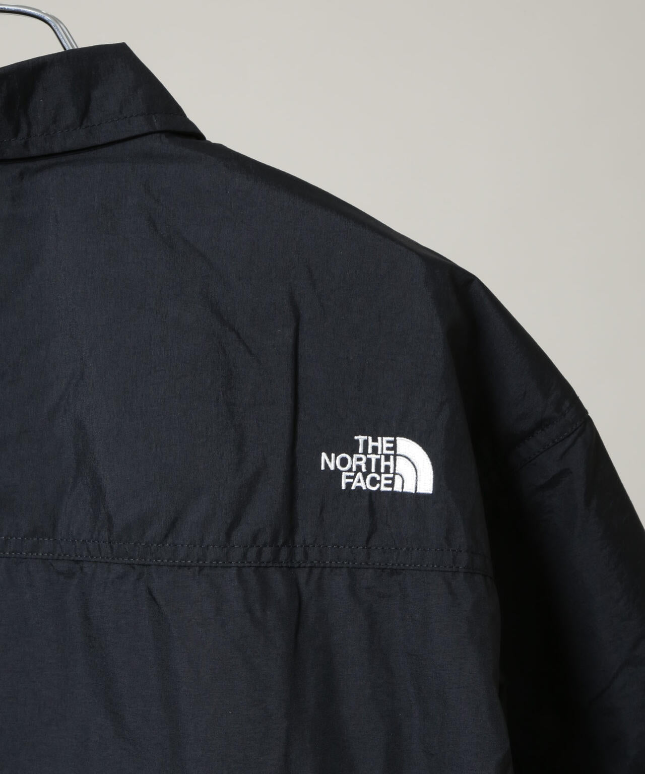 THE NORTH FACE/S/S Nupste Shirt 6706124007
