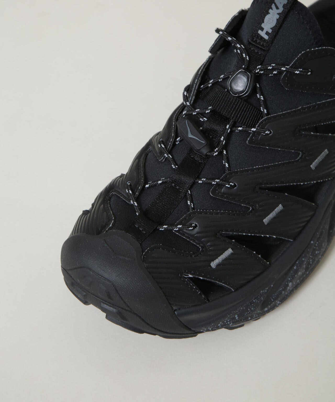 HOKA/U HOPARA 6706134042