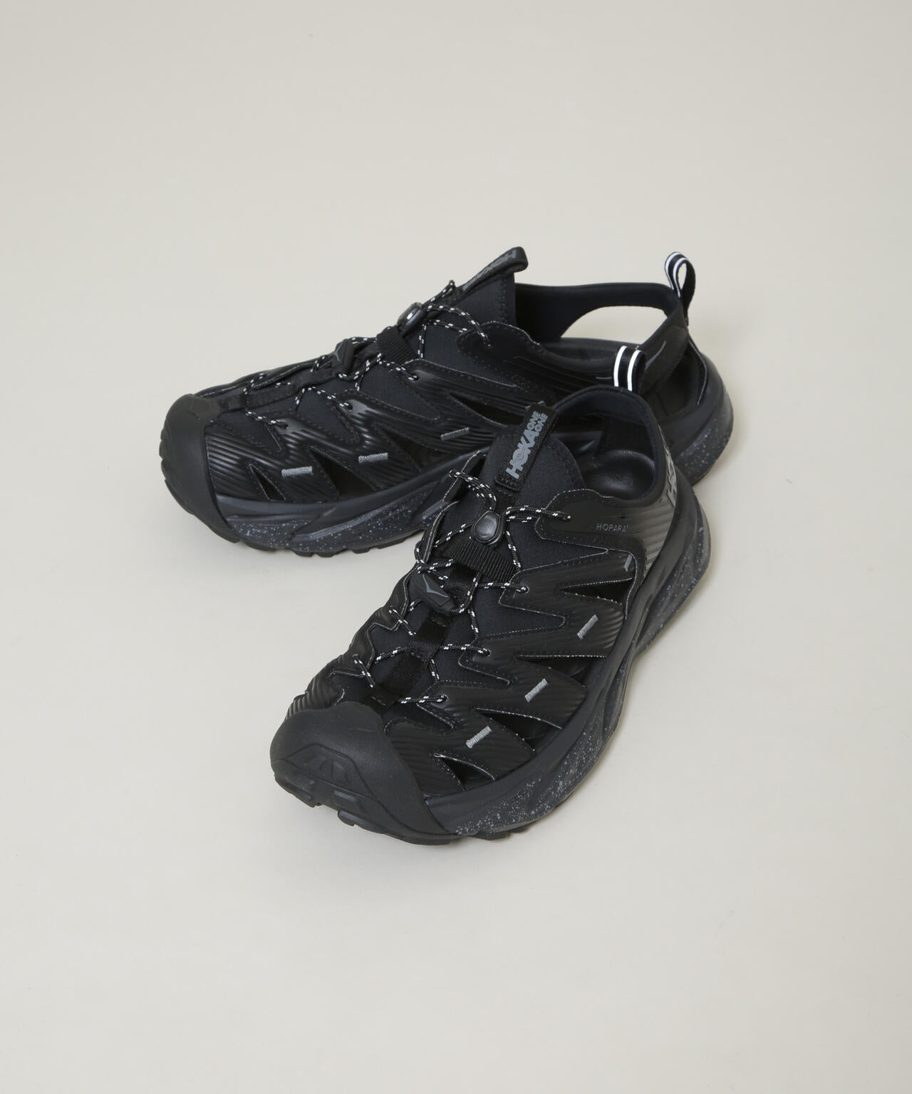 HOKA/U HOPARA 6706134042