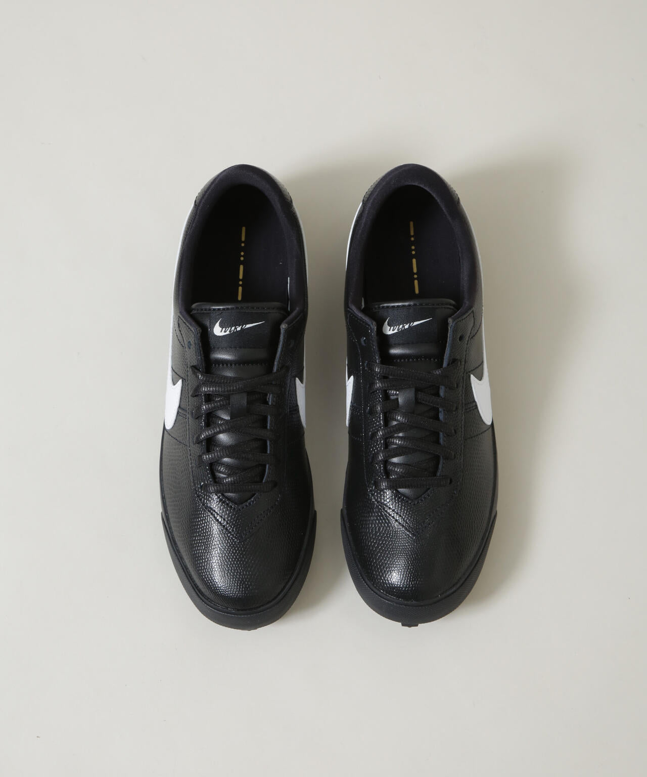 NIKE/ナイキ アストログラバーSE 6706134059