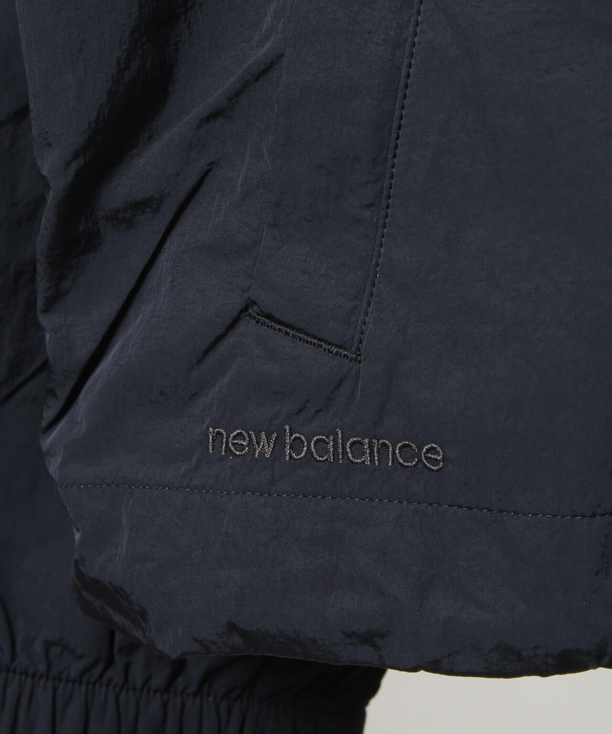 new balance/NB GREY ナイロンジャケット(セットアップ可) 6706212010