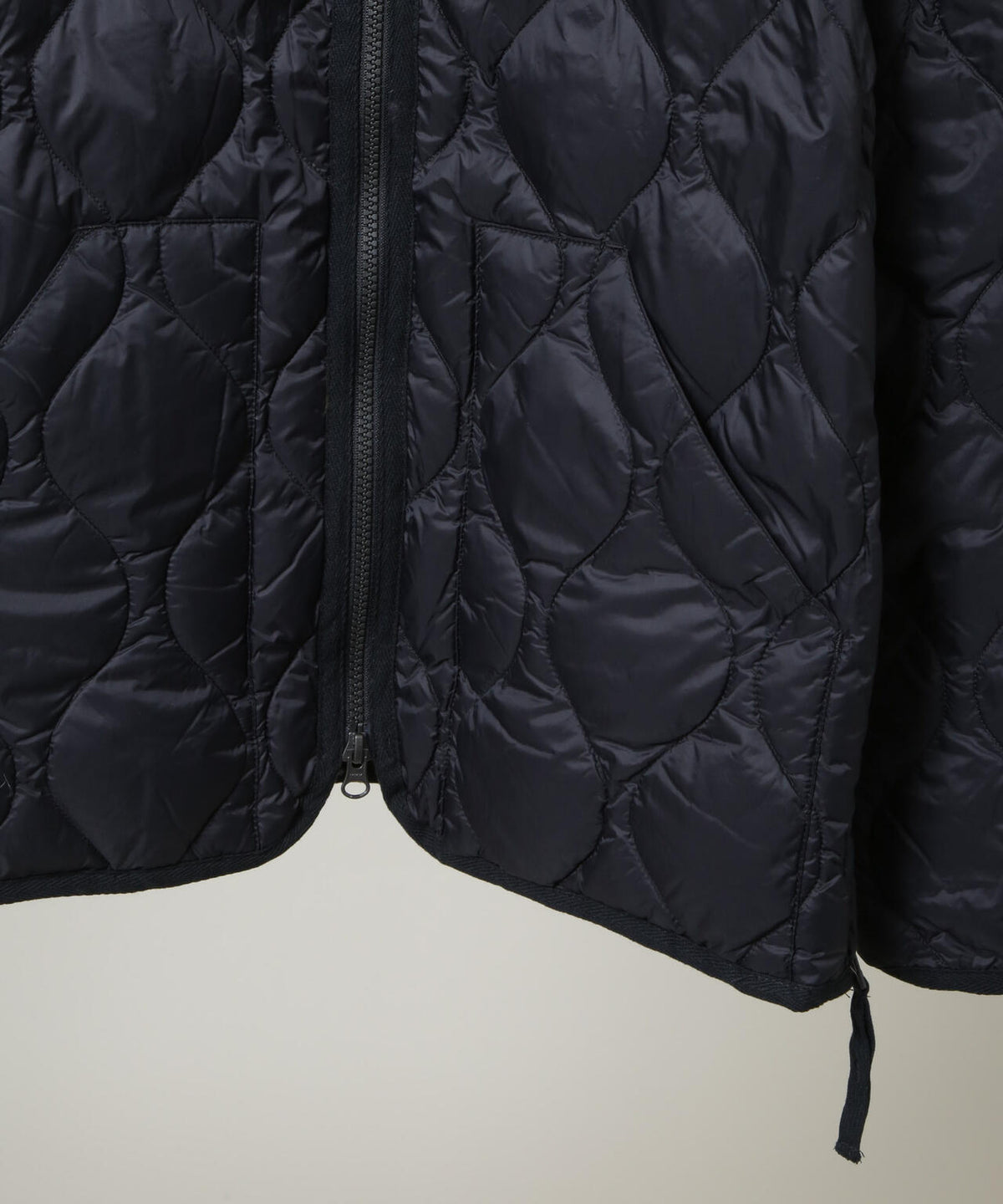 TAION/MILITARY W-ZIP V NECK DOWN JKT 6706214006