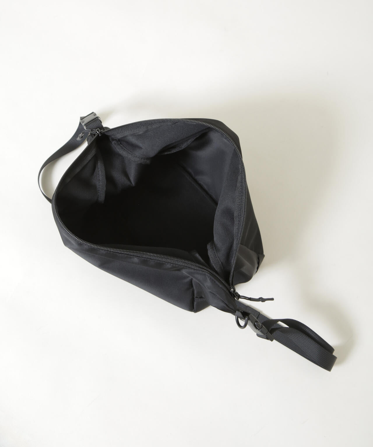 +phenix/別注 +phenix NYLON SHOULDER BAG 6706232013