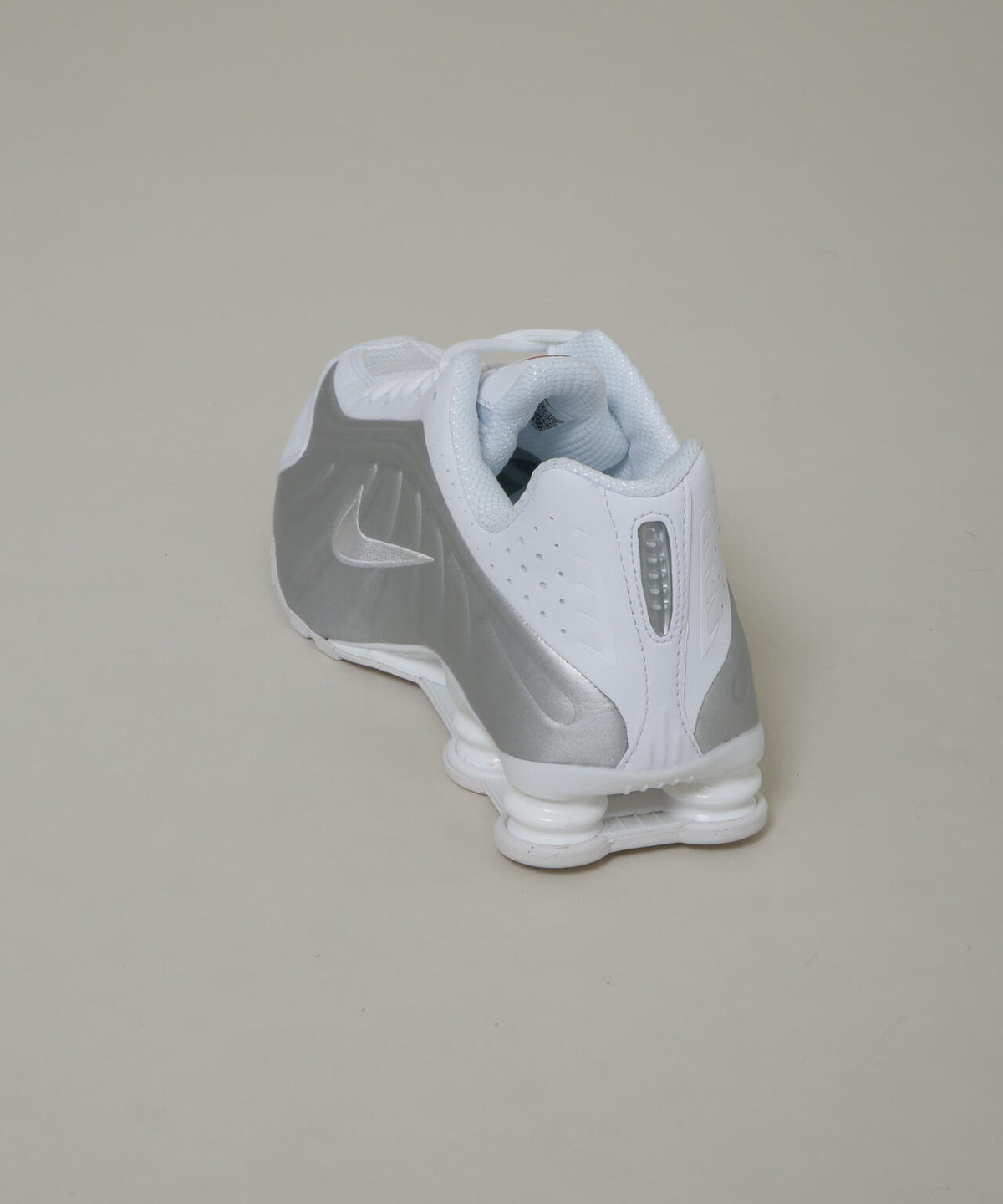 NIKE/ナイキ ショックス R4 6706234035