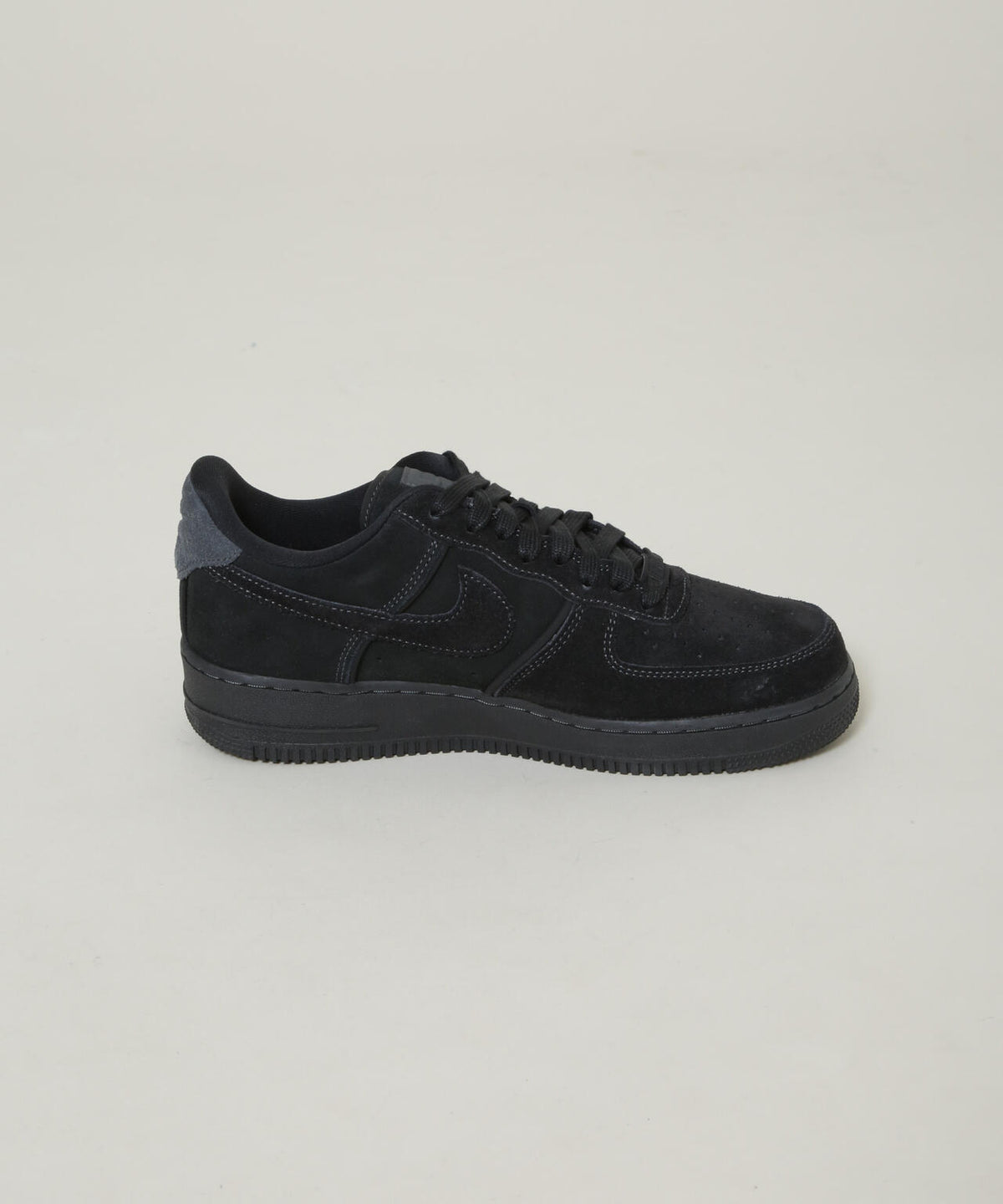 NIKE/ナイキ エア フォース 1 '07 LV8 CS 6706234047