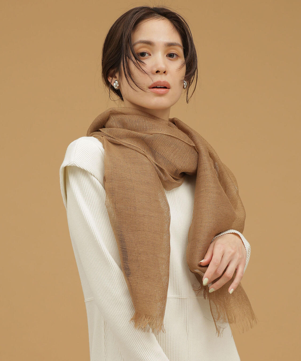 THROW/MARGARET リネンコットンメッシュストール 6712141135