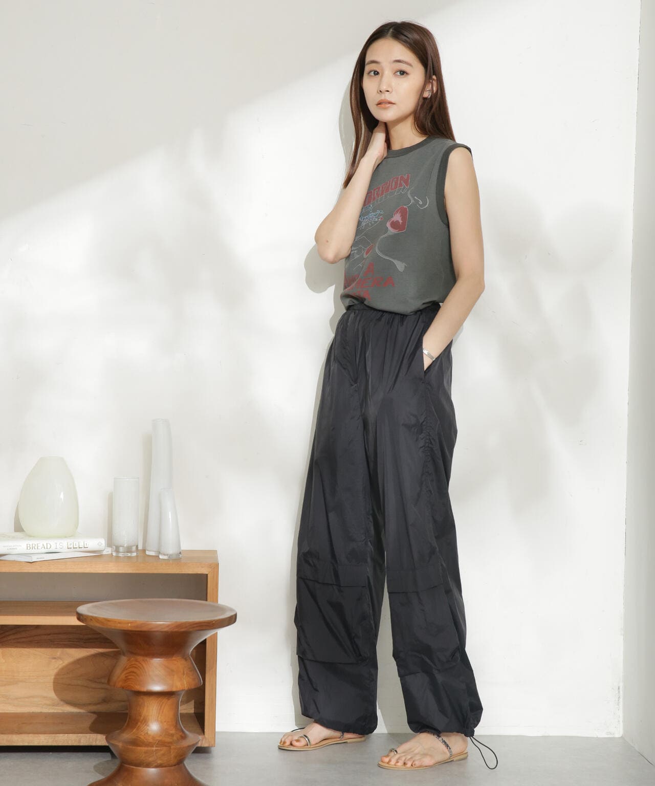 R JUBILEE/SLEEVE LESS BAND TEE 6713124025