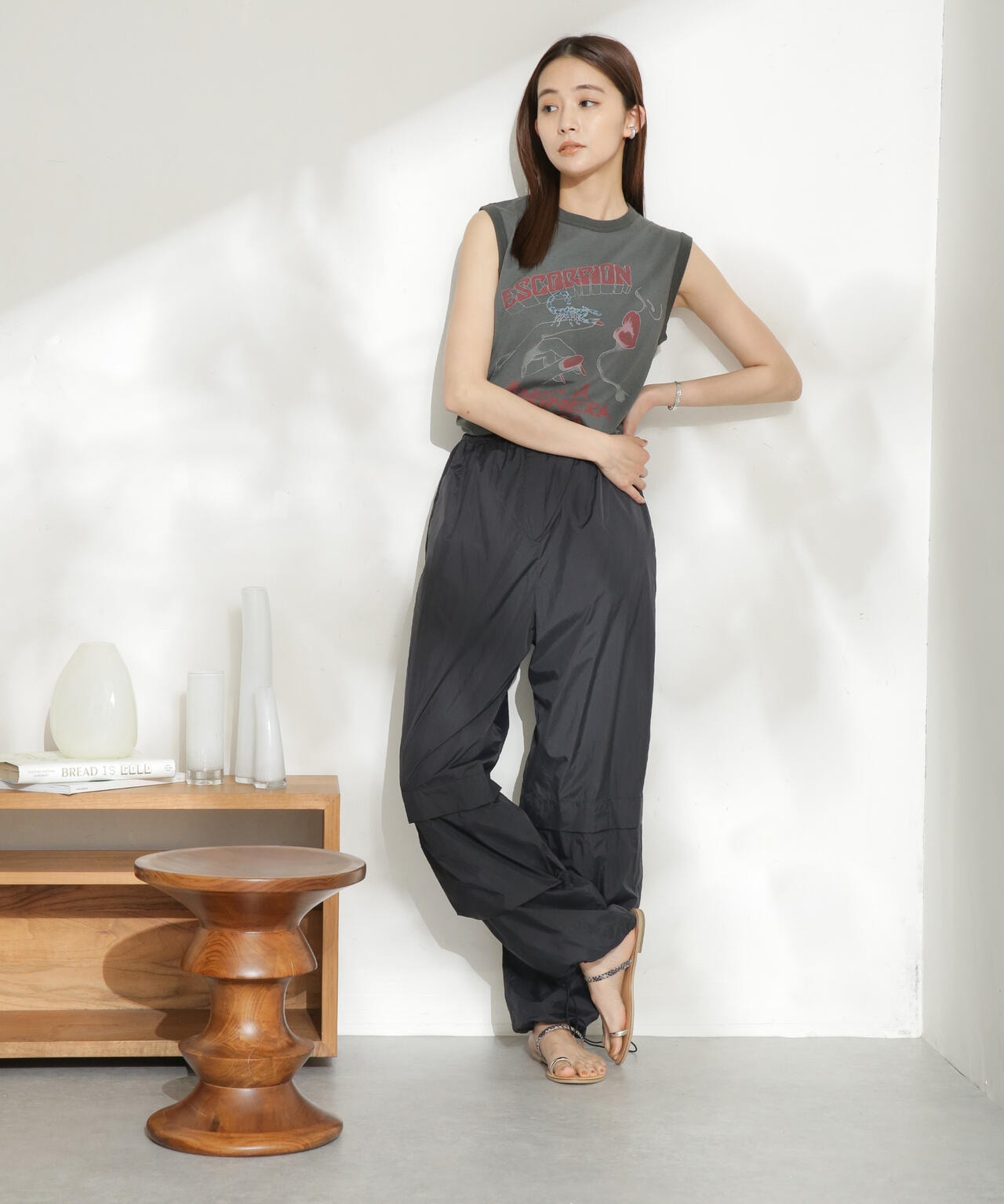 R JUBILEE/SLEEVE LESS BAND TEE 6713124025