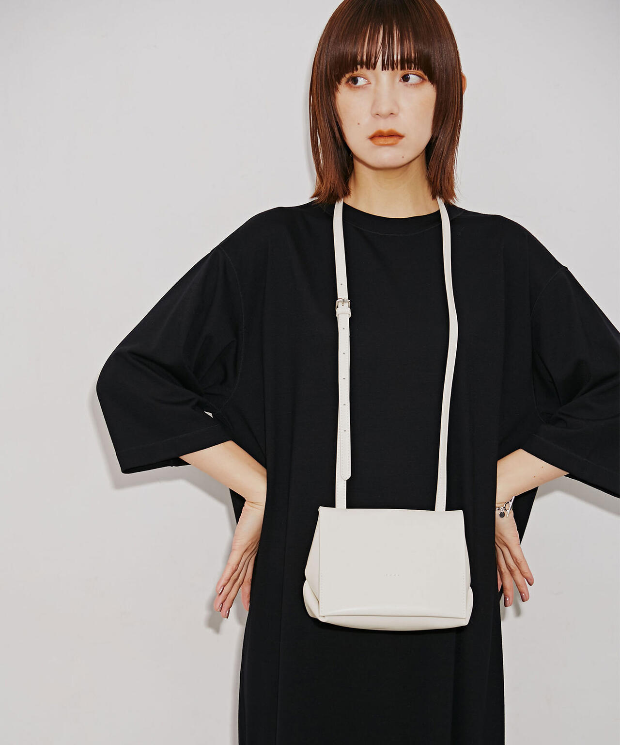 YAHKI/SOFT W FACE ショルダーミニバッグ 6713132561