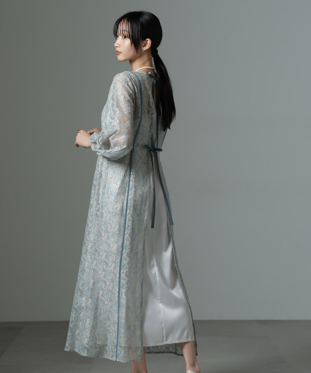 kaene/パイピングレースエプロンドレス 6714219032