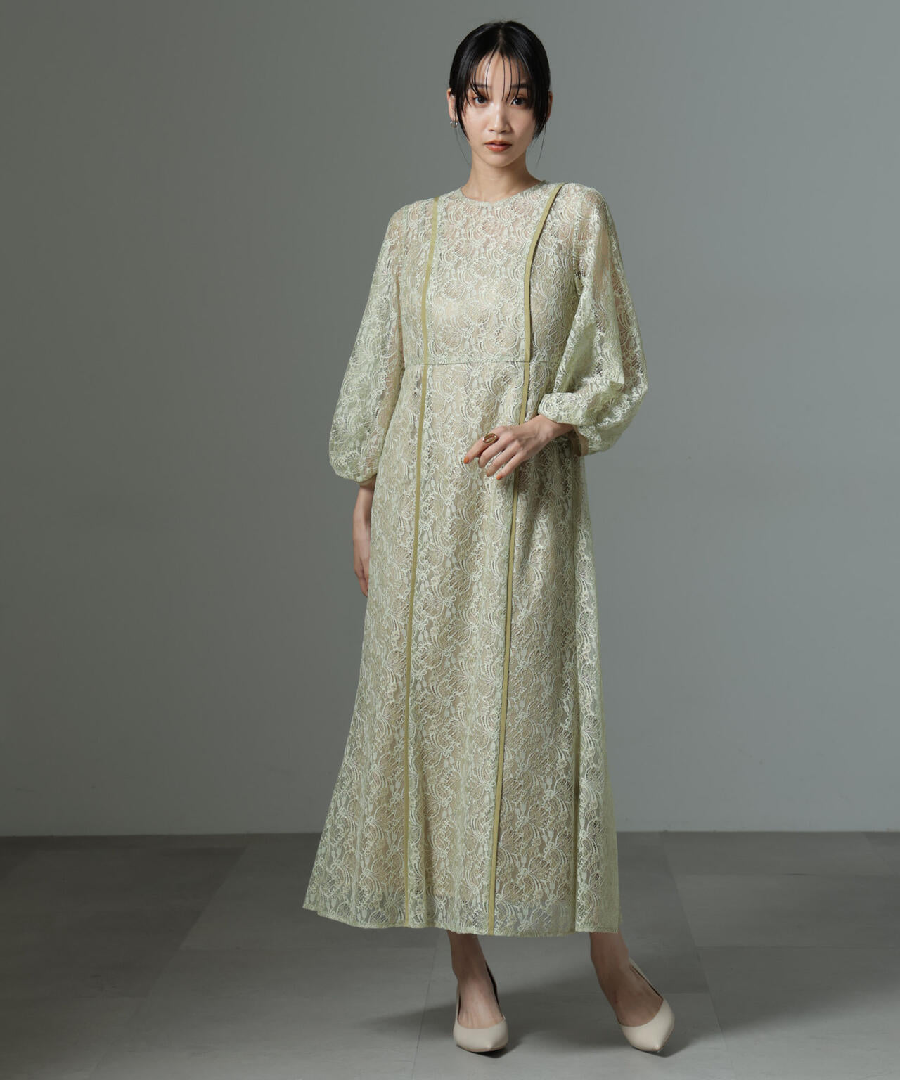 kaene/パイピングレースエプロンドレス 6714219032