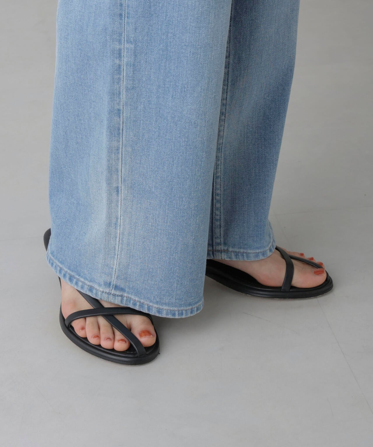 Healthy DENIM/別注PinkPepper ワイドストレートデニム L.ブルー 6714227017