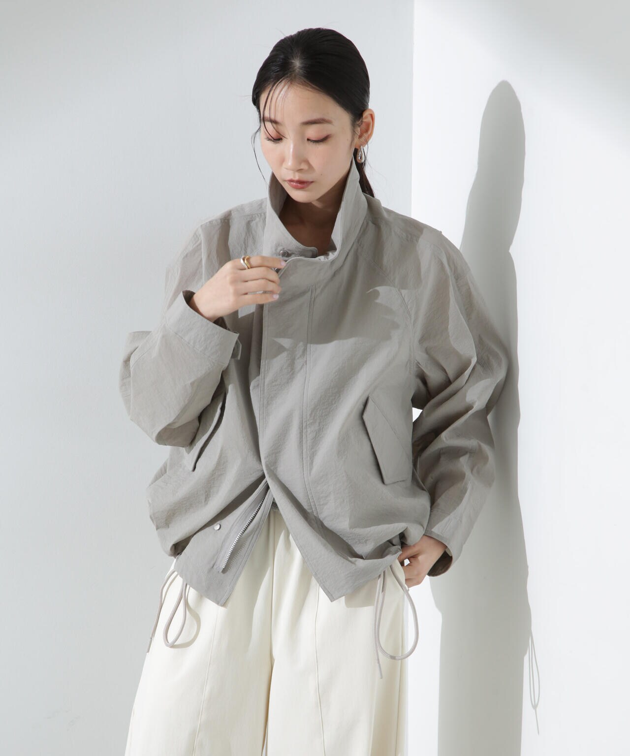 upper hights/U-51 L SHEER SHORT 6715111003