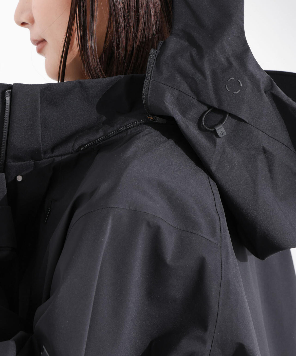 DESCENTE/WATERPROOF JACKET 6715112011