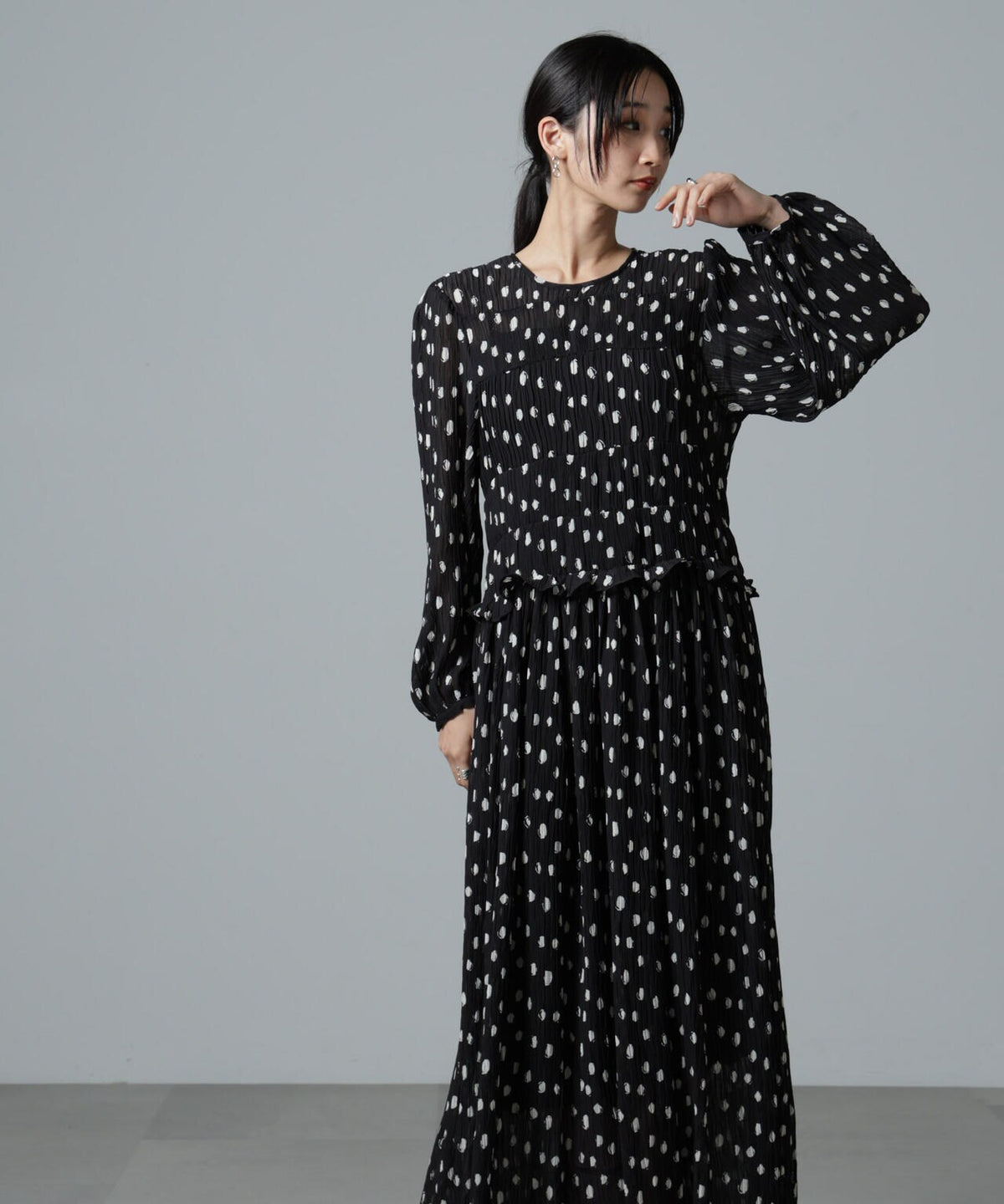 BAUM UND PFERDGARTEN/Plisse Dot ワンピース 6715119038