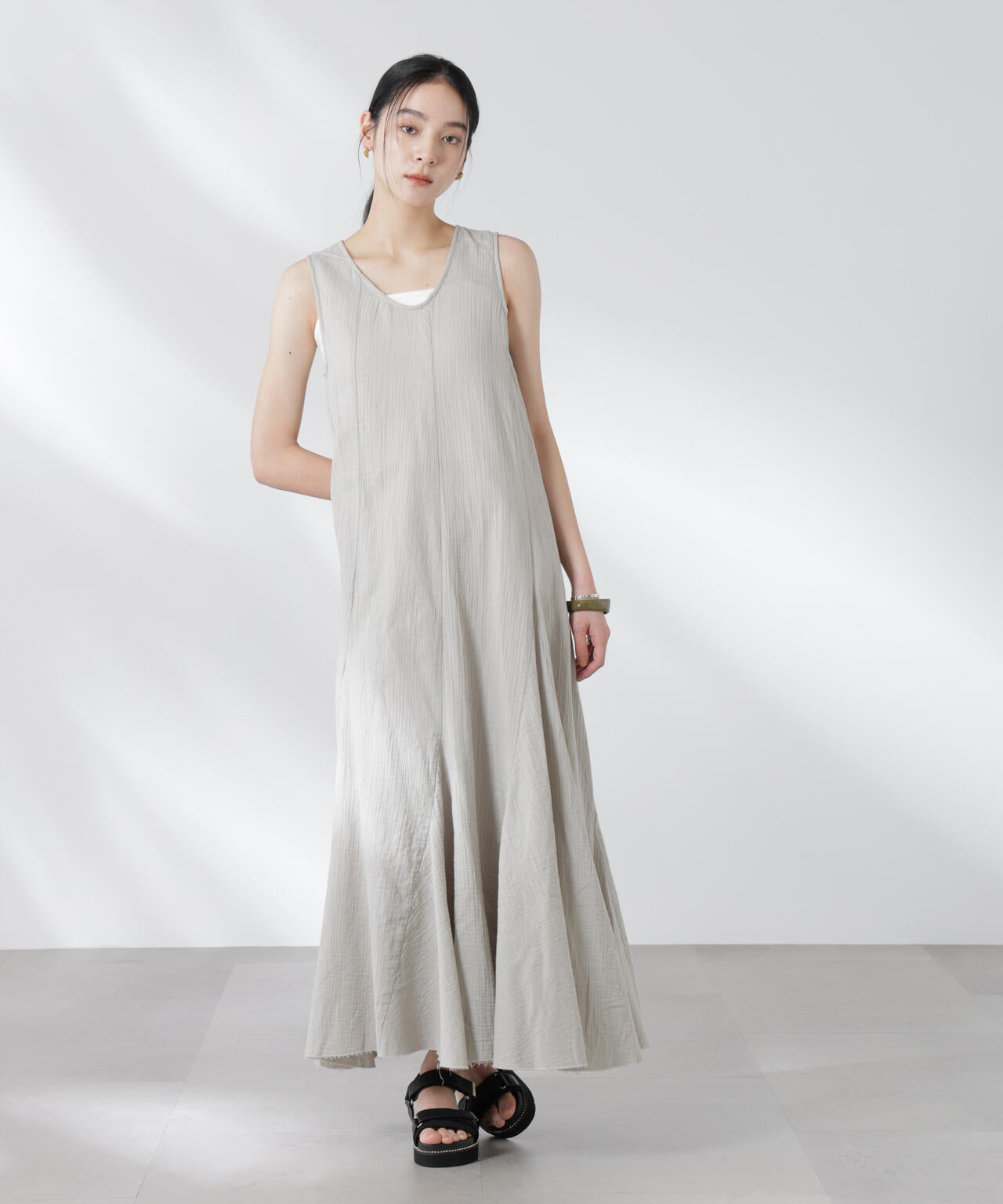 GREYCHORD/ASHLEY スリーブレスドレス 6715119051