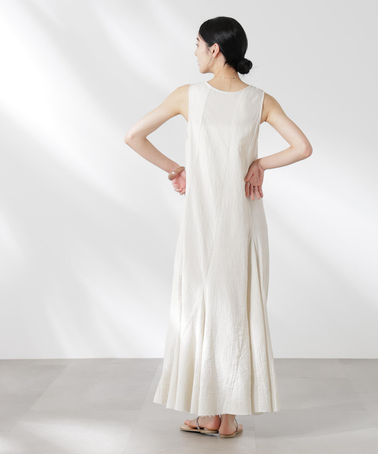 GREYCHORD/ASHLEY スリーブレスドレス 6715119051