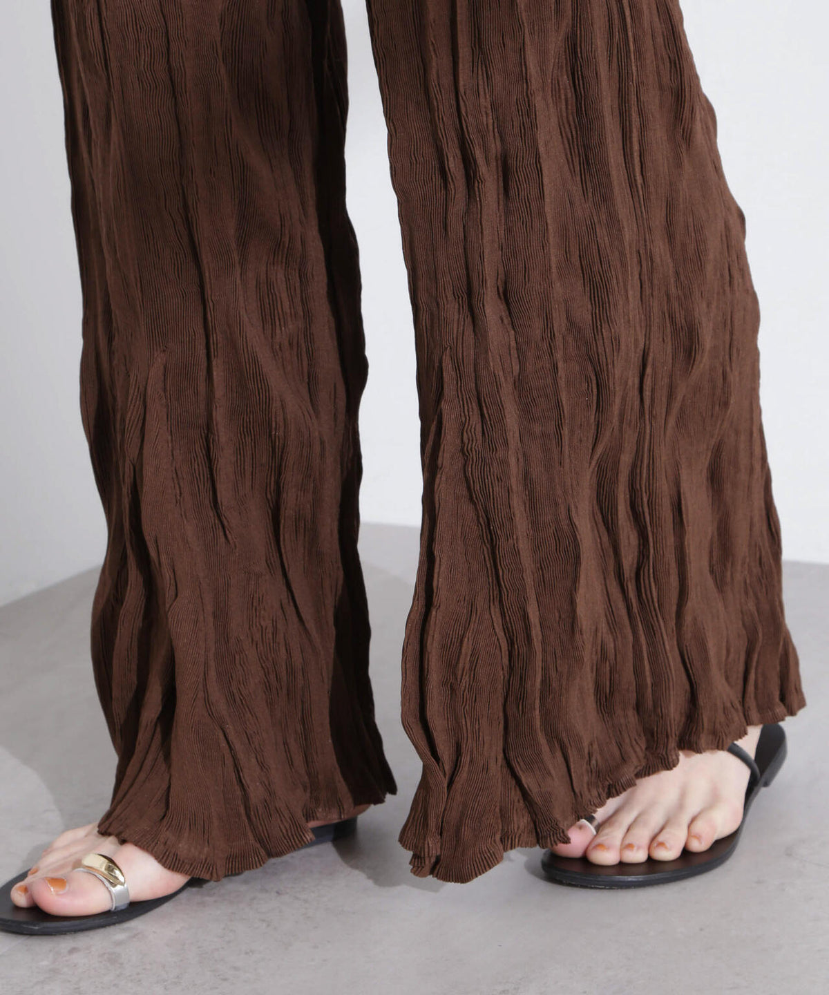 Gongdid Design/Wavy pants 6715127049
