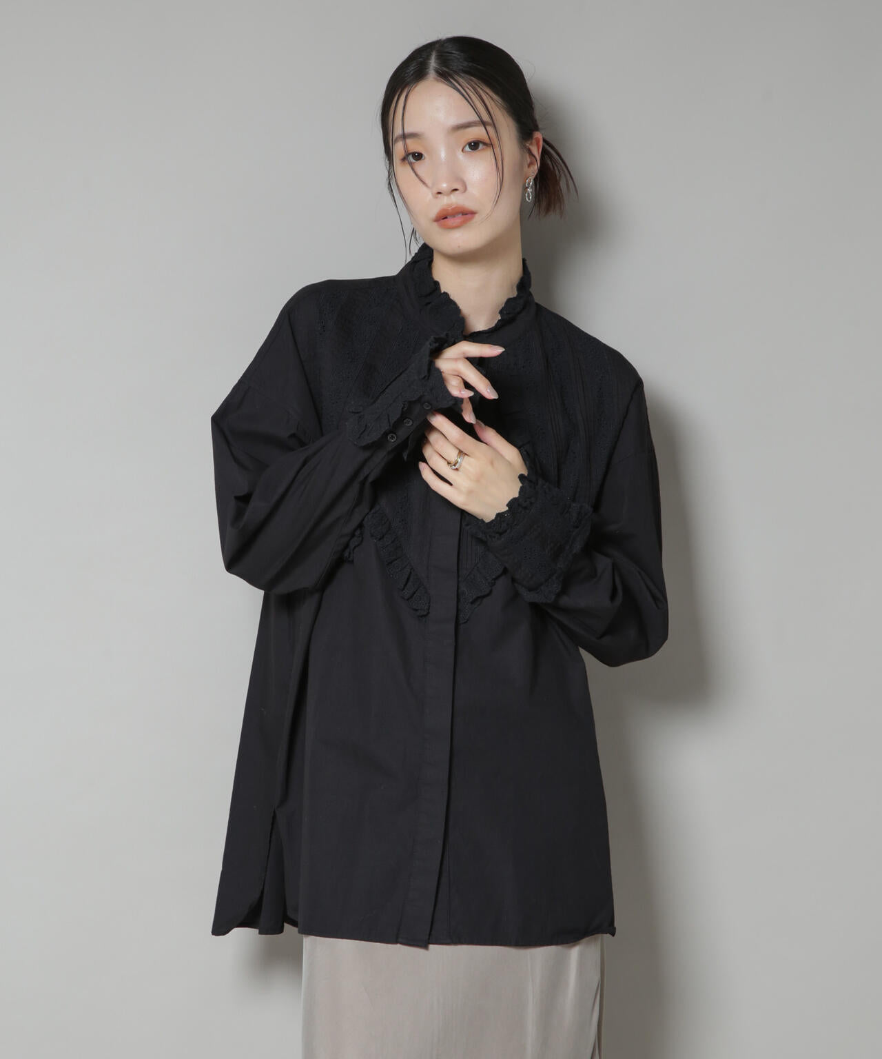 Sara mallika/COTTON PINTUCK LACE BLOUSE 6715221001