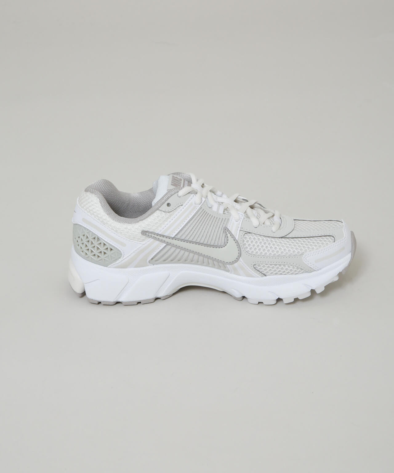 NIKE/ナイキ ウィメンズ ズーム ボメロ 5 6715234076