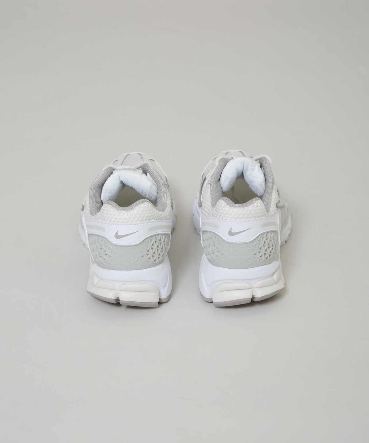 NIKE/ナイキ ウィメンズ ズーム ボメロ 5 6715234076