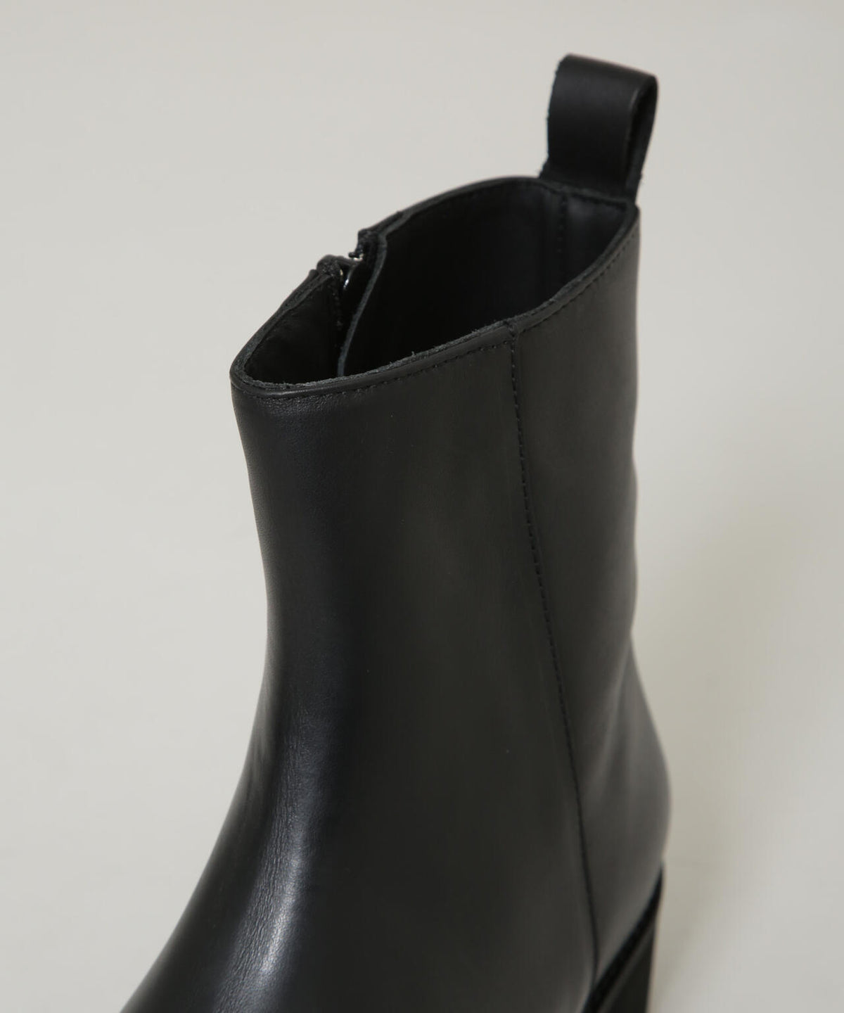 CAMINANDO/SIDE ZIP SHORT BOOTS 6715236109