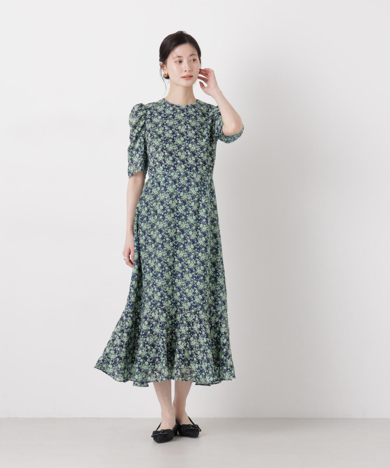 troisieme chaco/別注 CUT JACQUARD ワンピース 6716119017