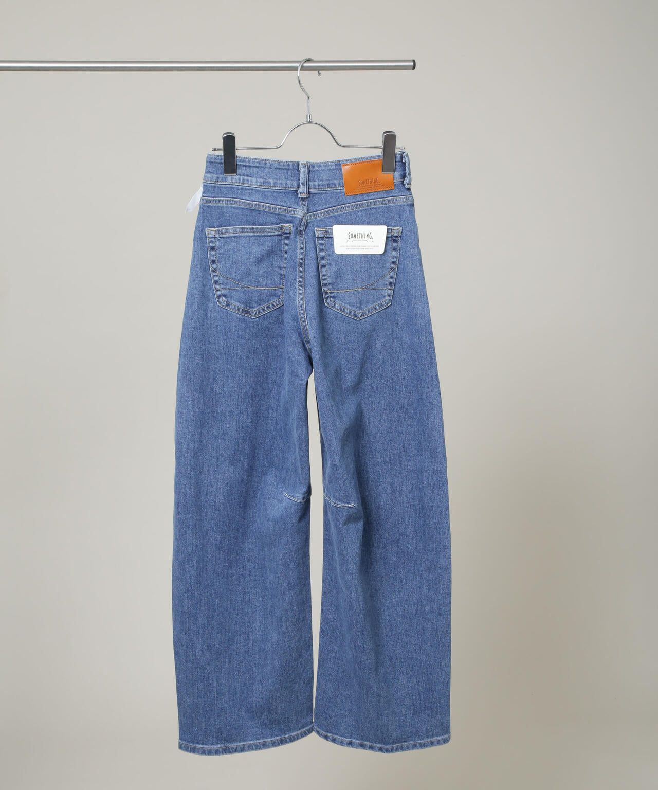 SOMETHING/HANA TUCK CURVE TAPERED 6716127009