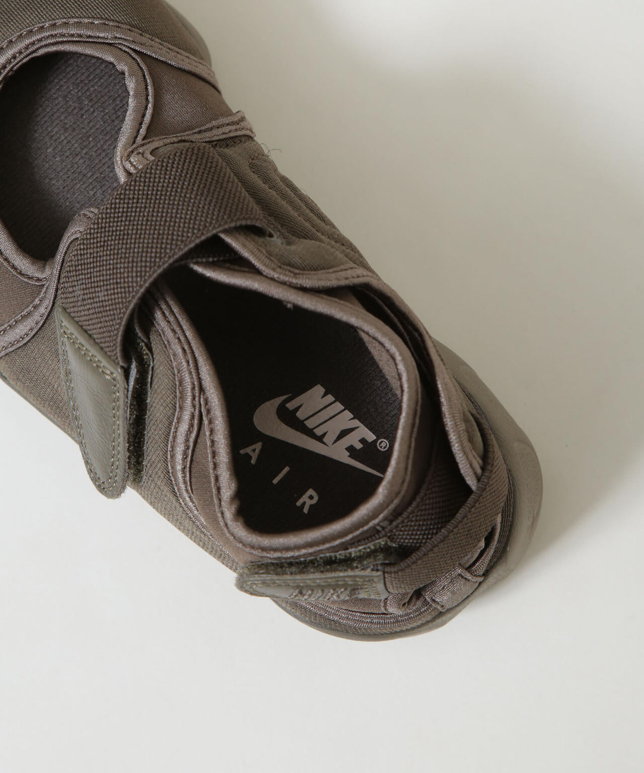 NIKE/ウィメンズ エア リフト FL 6716134027