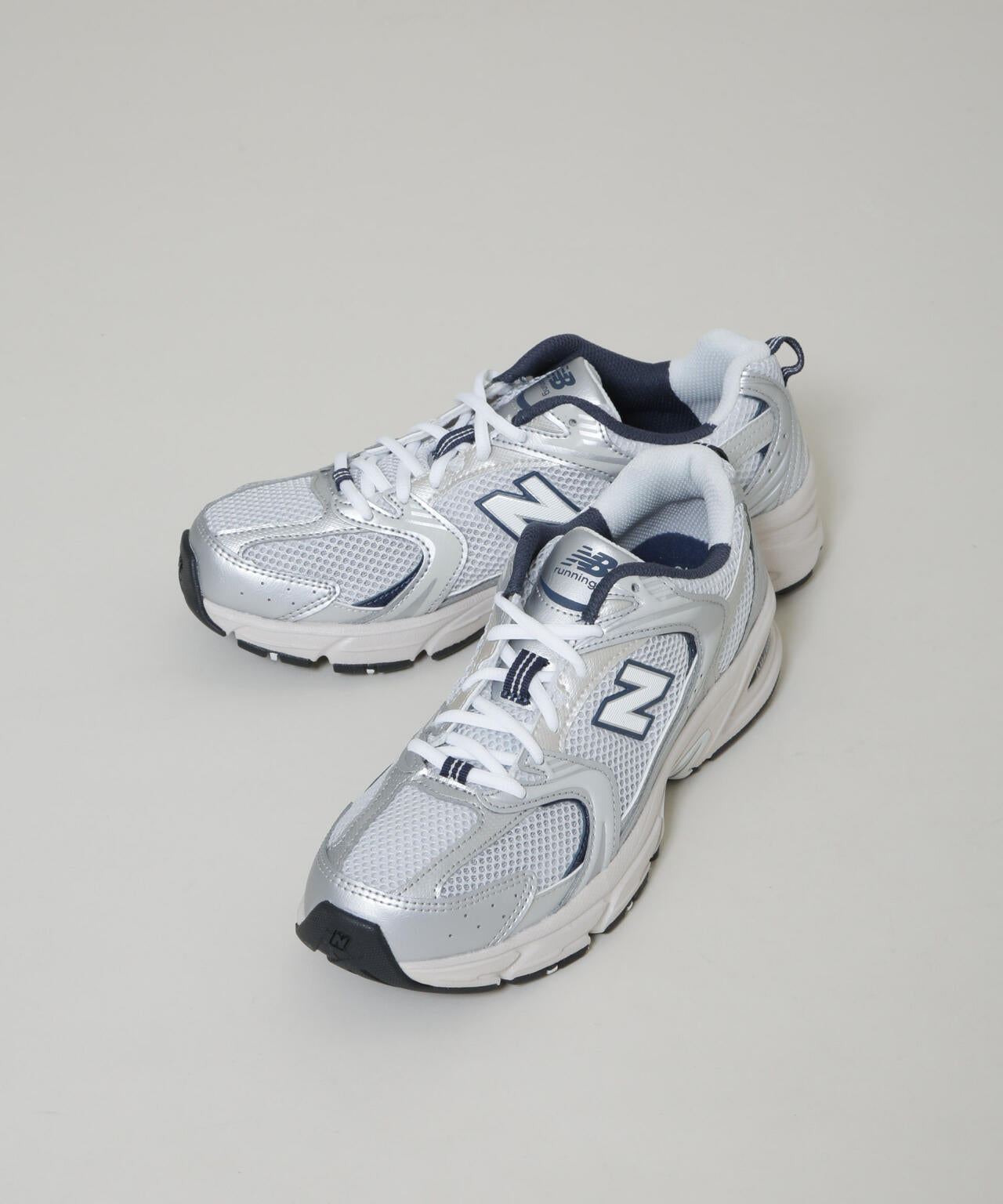 new balance/530 SILVER METALLIC 6716134043