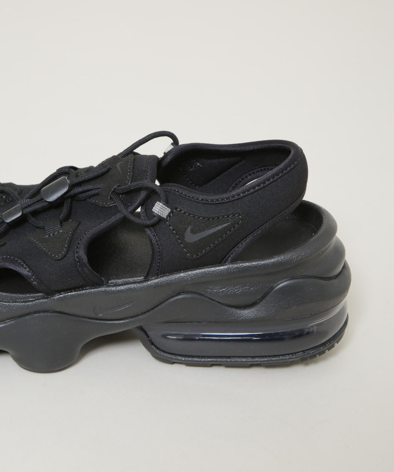 NIKE/ナイキ ウィメンズ エア マックス ココ サンダル 6716135002