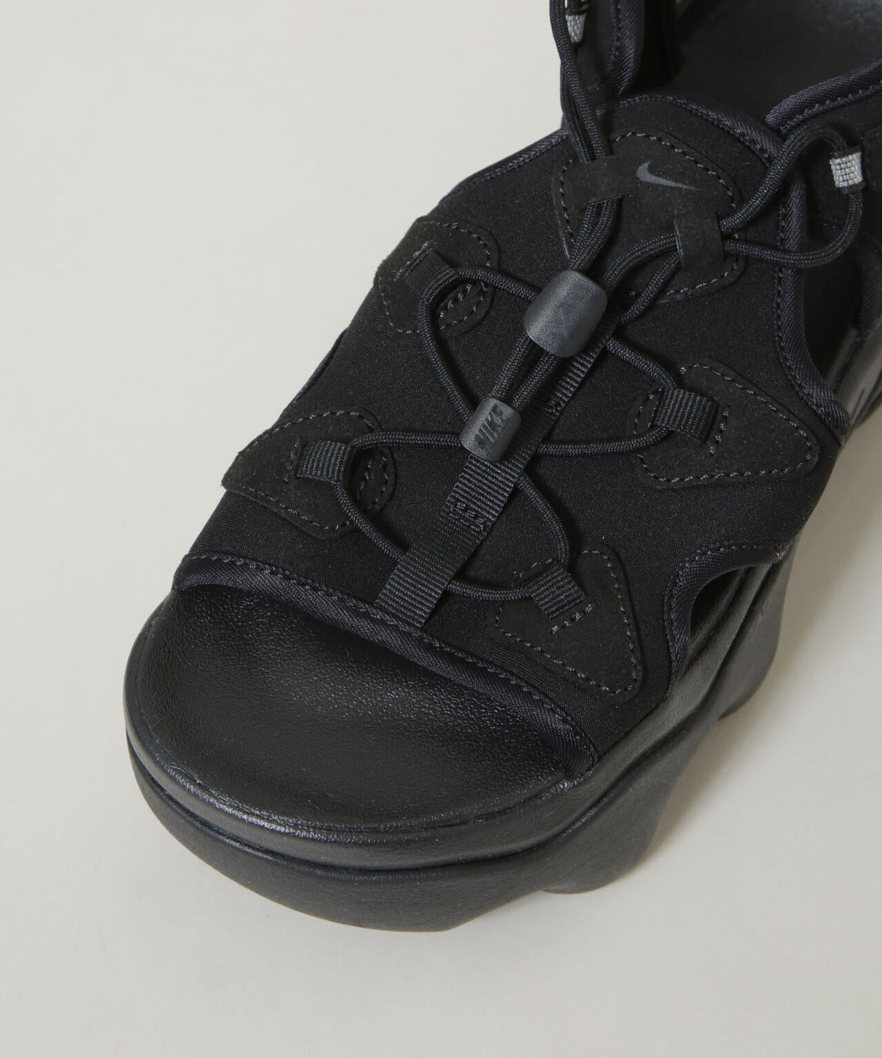 NIKE/ナイキ ウィメンズ エア マックス ココ サンダル 6716135002