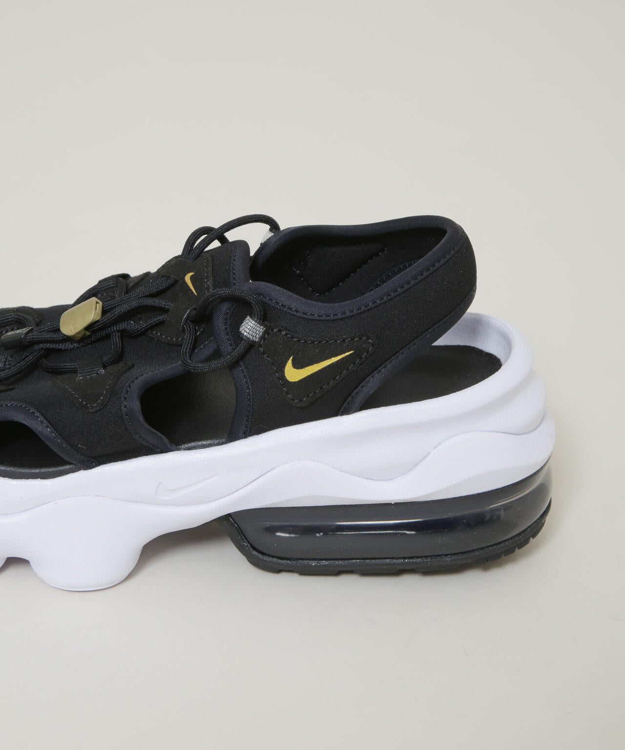 NIKE/ナイキ ウィメンズ エア マックス ココ サンダル 6716135002