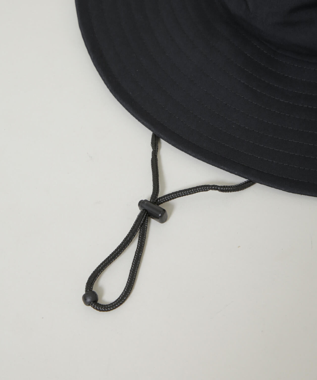 NEW ERA(R)/ADVENTURE WB TYPEWRITER BLK 6716139011