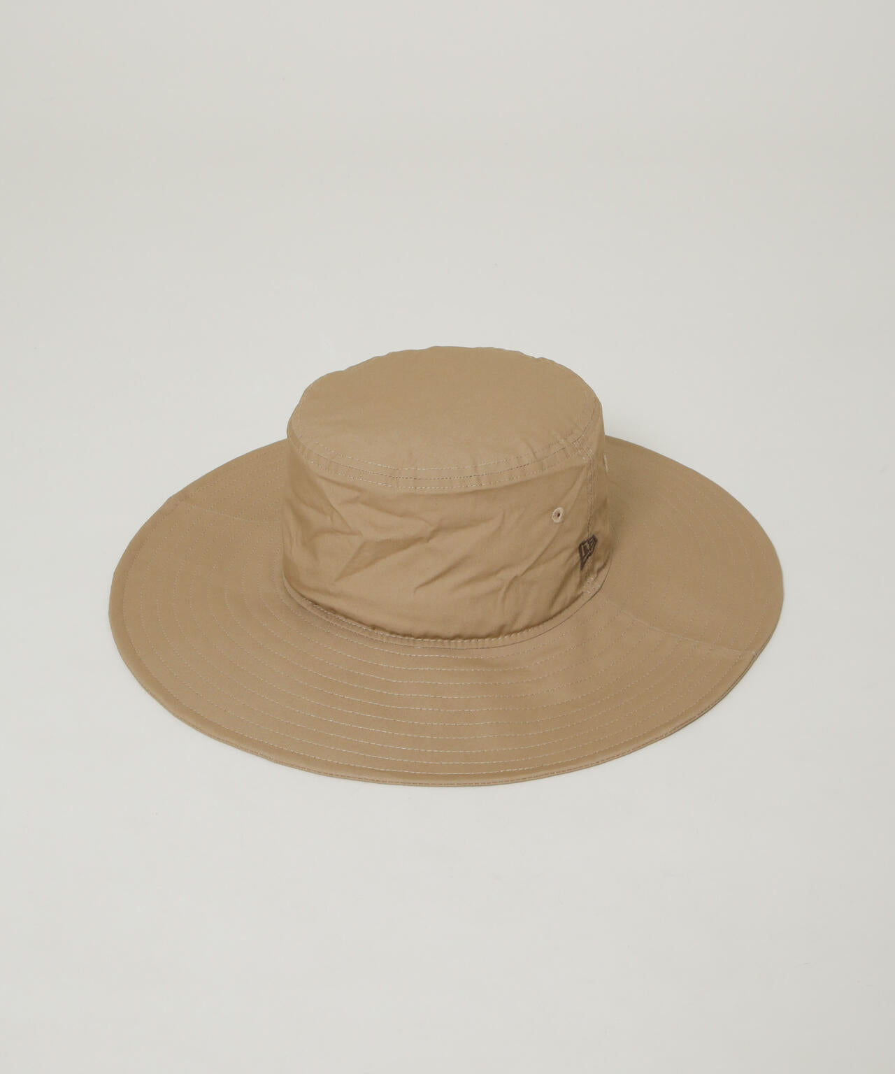 NEW ERA/ADVENTURE WB TYPEWRITER KHA 6716139012