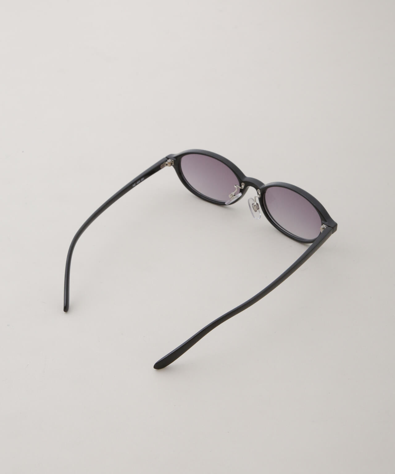 noeyedia/オーバルフレームグラス 6716140005