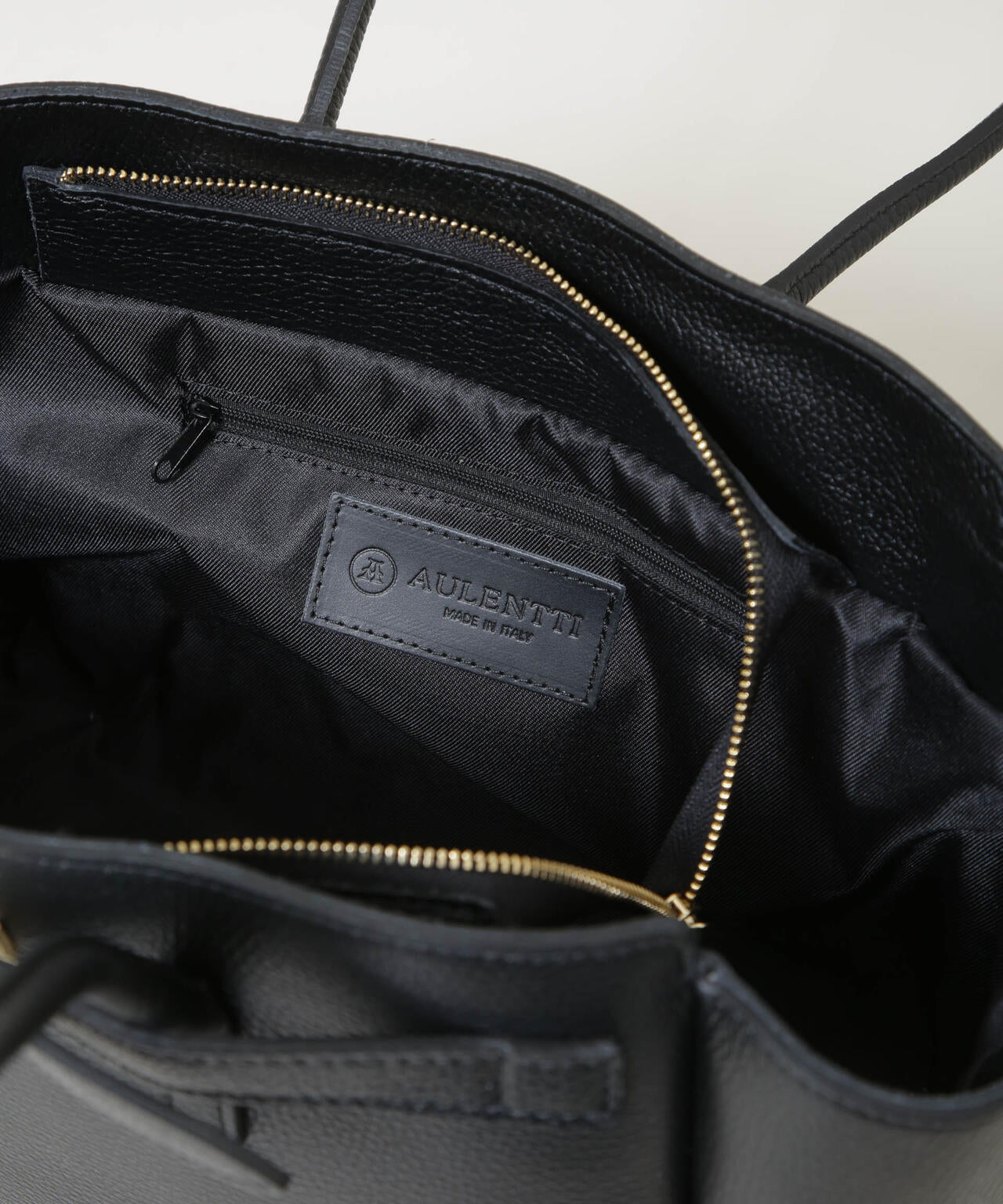 AULENTTI/ターンロックモチーフトート 6716232252