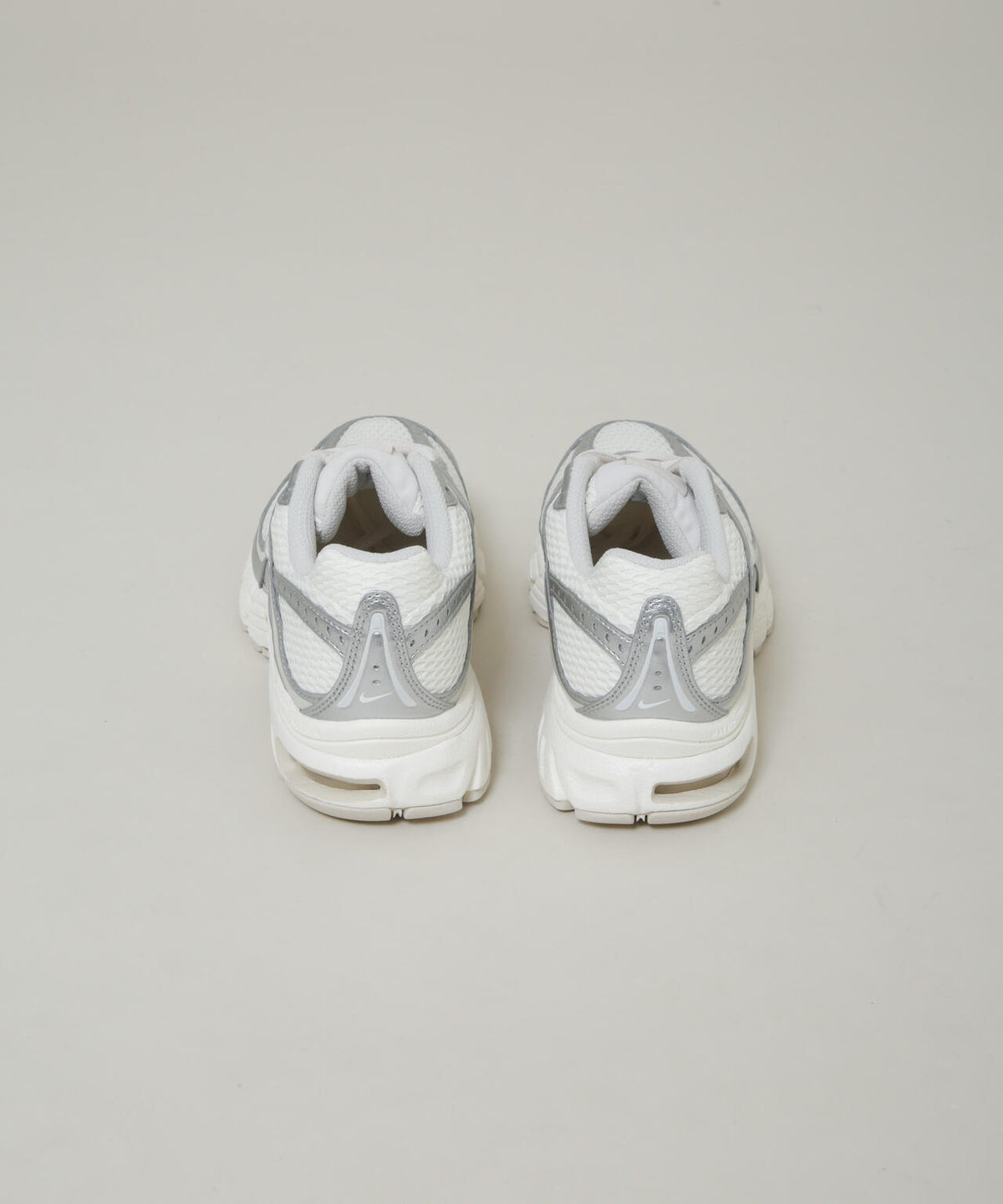 NIKE/ナイキ ウィメンズ エア マックス MOTO 2K 6716234030