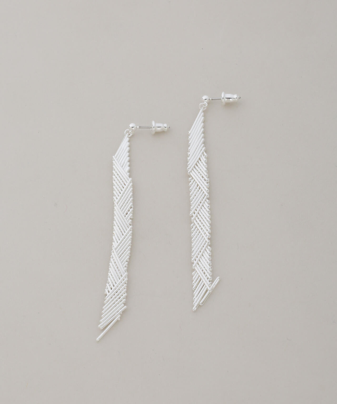 on the sunny side of the street/Chevron Chain Pierced Earrings 6716245002