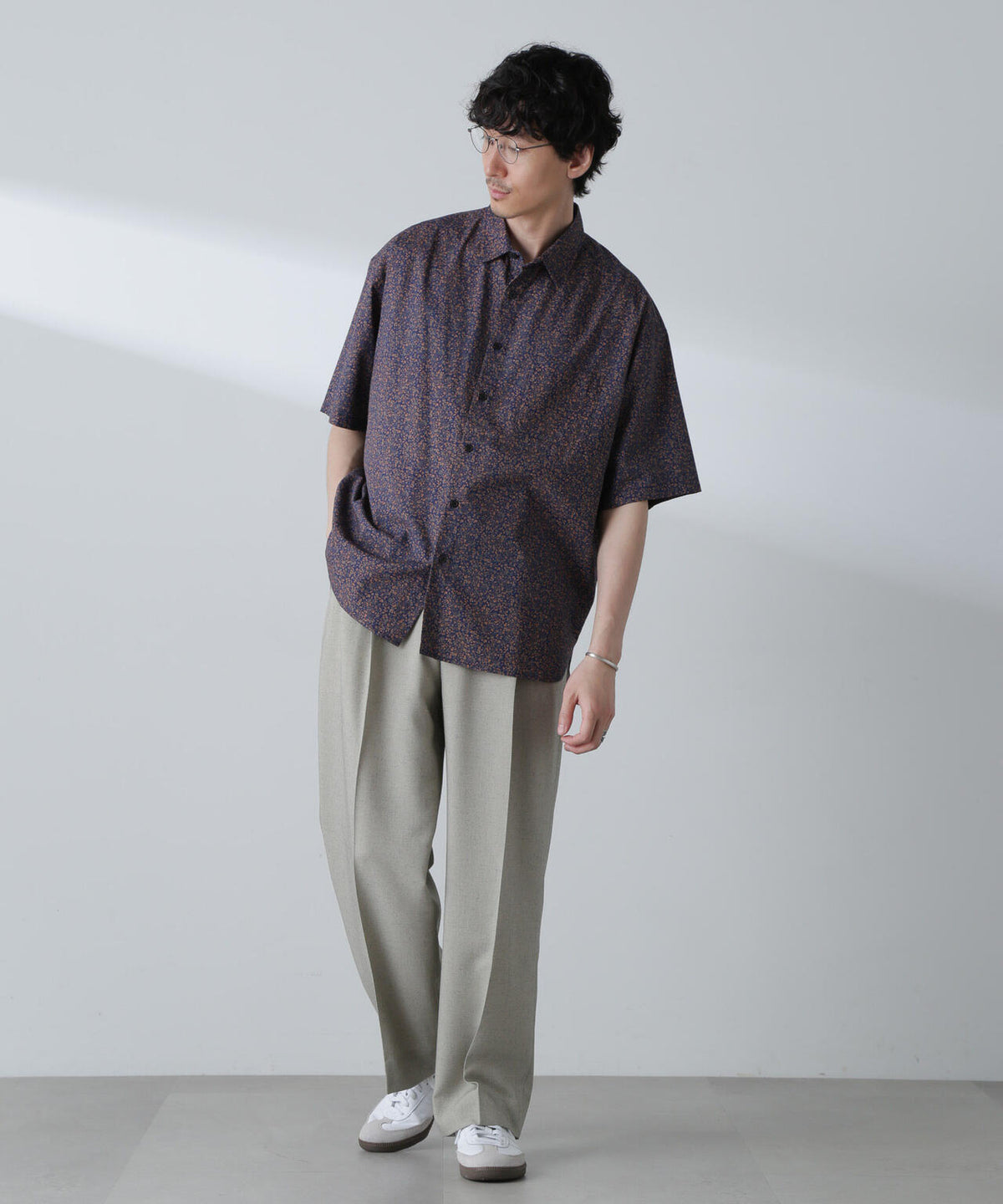 小花柄レギュラーシャツ 半袖 6724121230