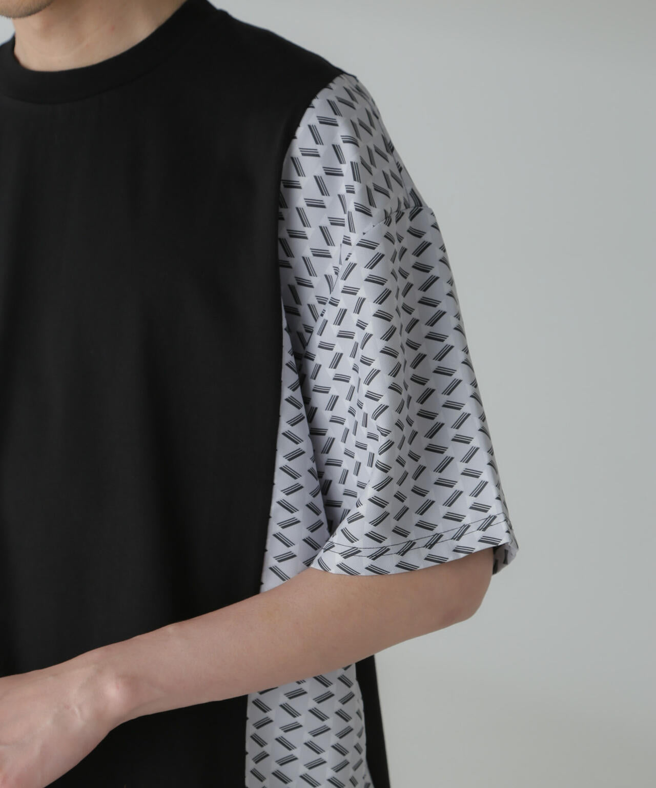 切り替えパターンTシャツ 半袖(セットアップ可) 6724124221