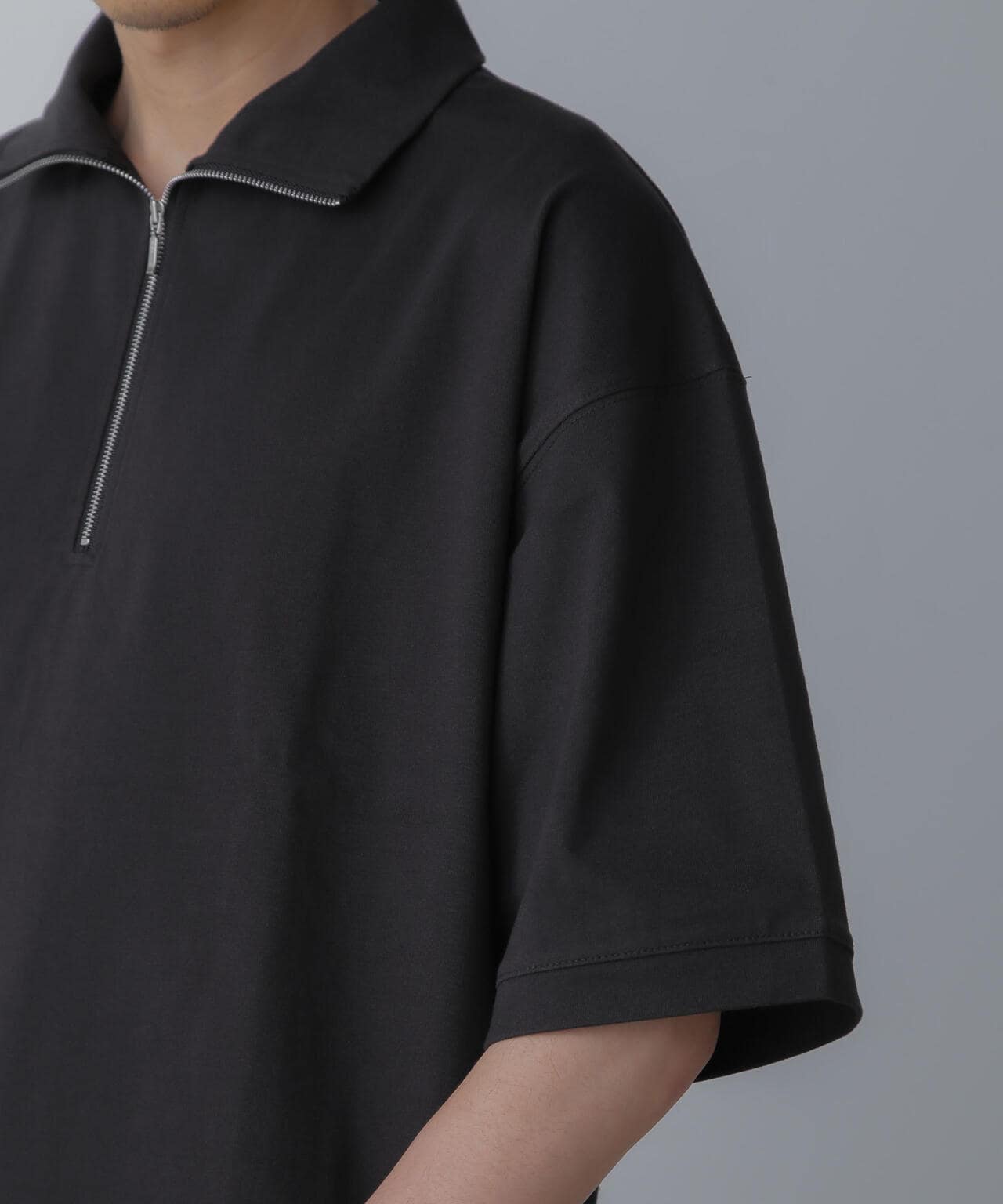 HALF ZIP ワイドシルエット Tシャツ 半袖 6724124225