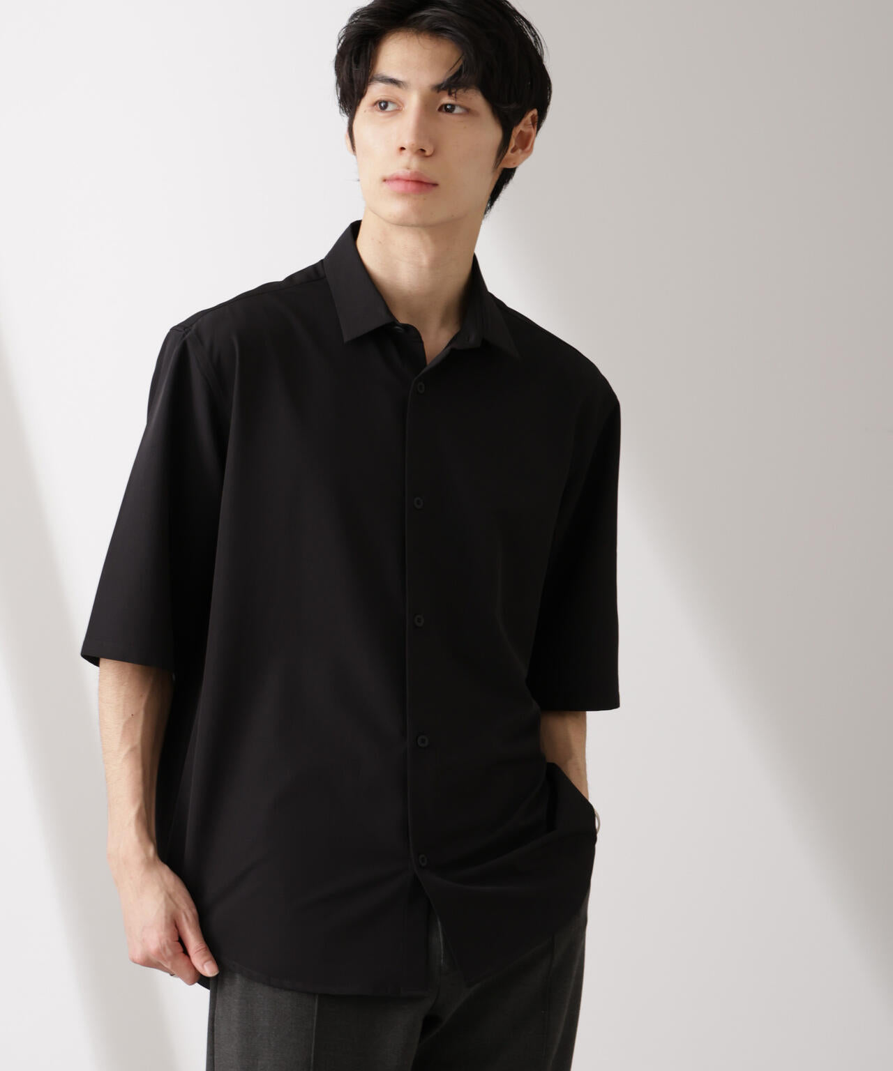 ライトウェイトストレッチ シャツ半袖 6725121206