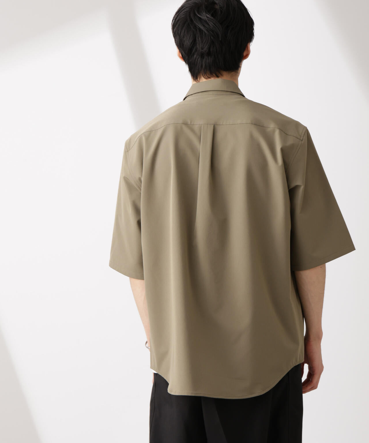 ライトウェイトストレッチ シャツ半袖 6725121206